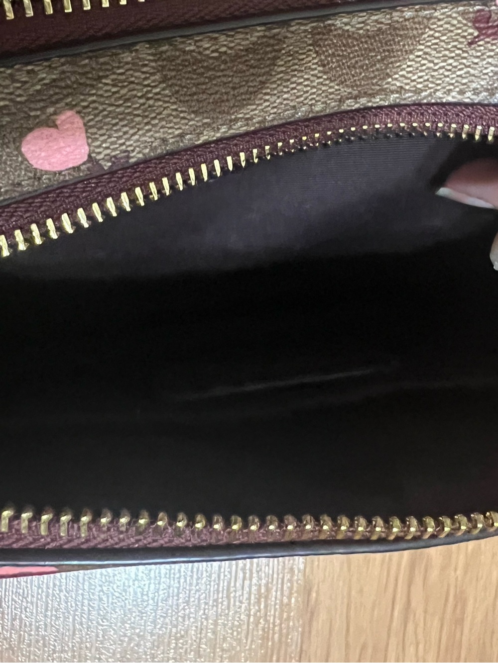 Coach 100% Authentic Brown Signature Heart Print Crossbody Bag (Valentines ) - Picture 10 of 13